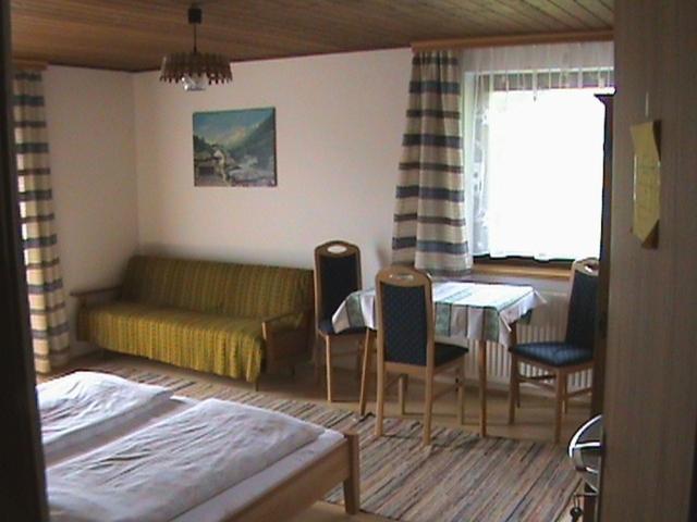 Privatzimmer Anneliese Hotel Gosau Værelse billede